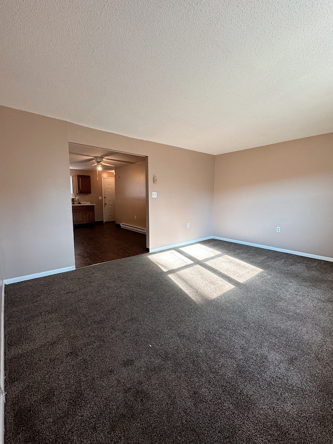 1081 New Haven Rd unit 4B, Naugatuck, CT 06770 - photo 5