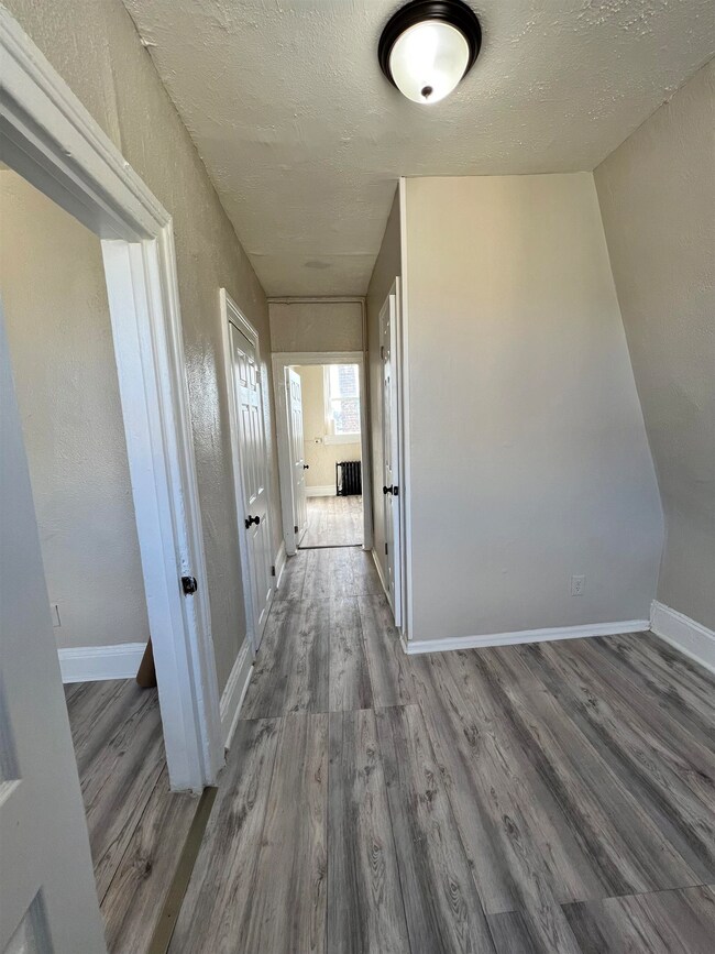 24 Gray St unit 3, Jersey City, NJ 07302 - photo 2