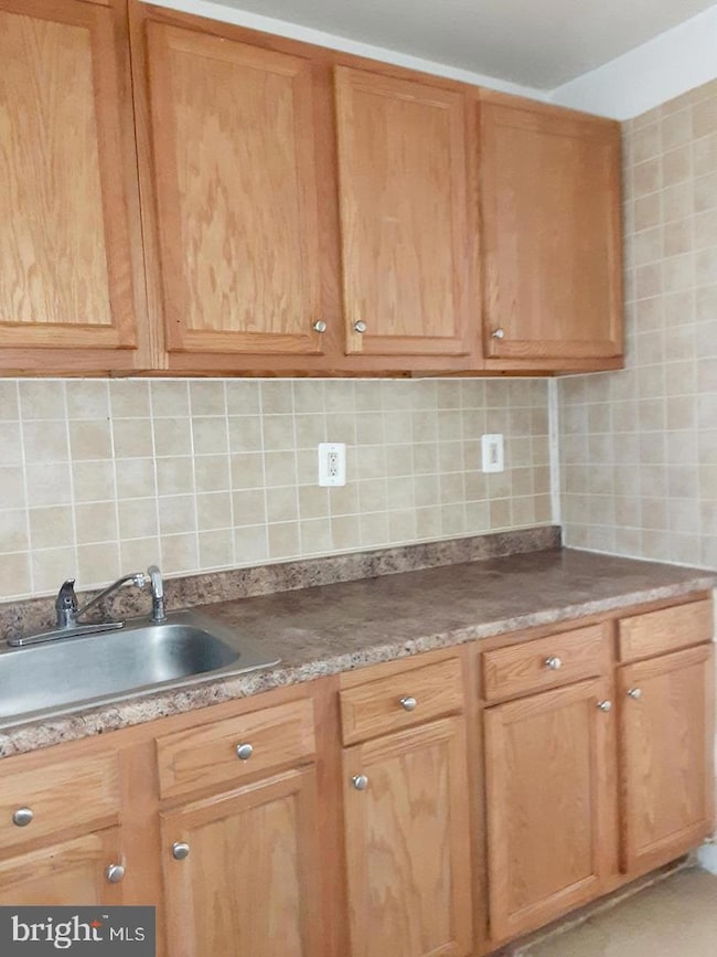 912 Pemberton Browns Mills Rd, Pemberton, NJ 08068 - photo 6