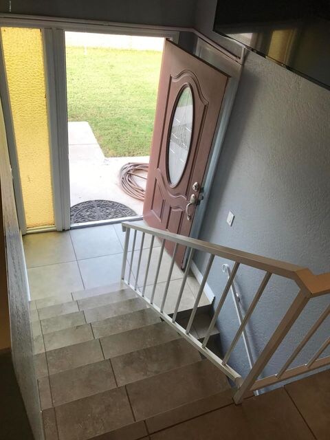 Entry Way 3