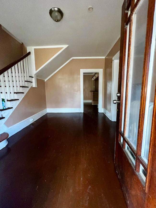 1726 Chapman Ave SW, Roanoke, VA 24016 - photo 2