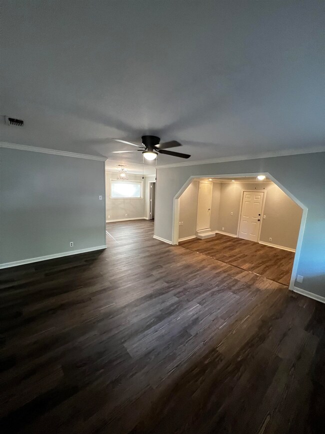 3909 Wood St, Texarkana, TX 75503 - photo 3