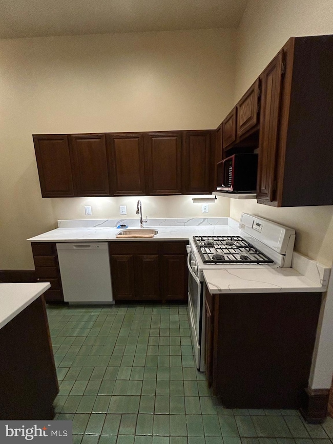 2352 Eutaw Place unit 1, Baltimore, MD 21217 - photo 6