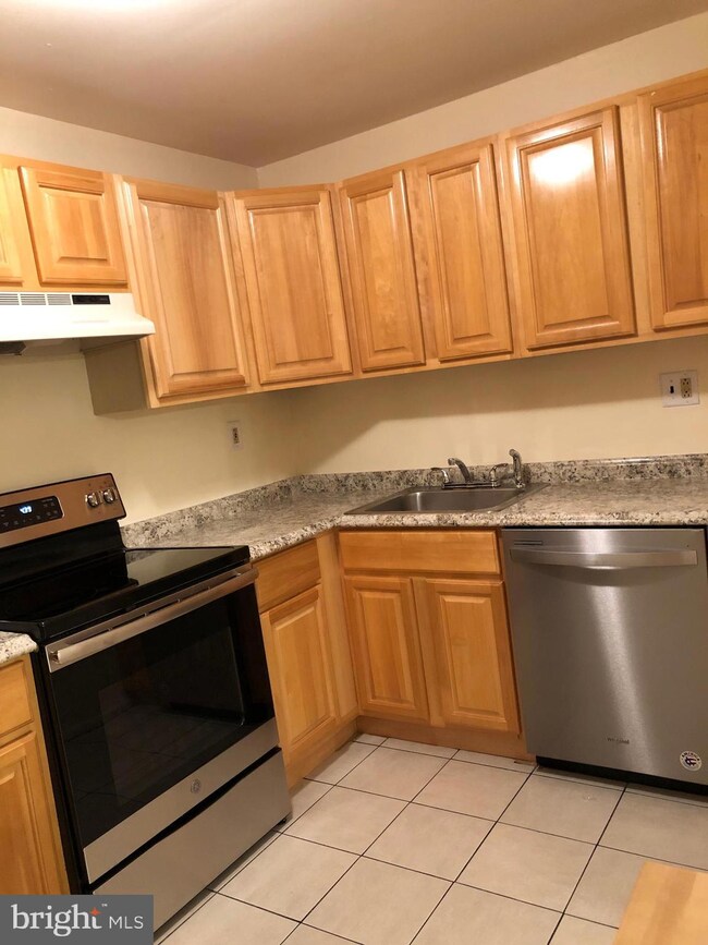 722 Putnam Blvd unit B, Wallingford, PA 19086 - photo 4