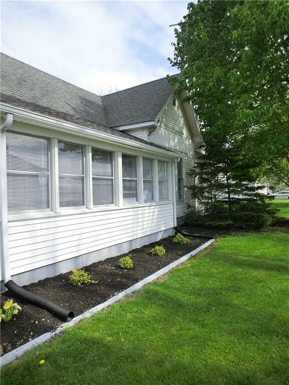 235 W Jefferson St, Tipton, IN 46072 - photo 3