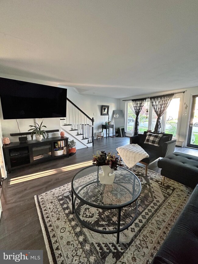 1809 Liberty Ave, Reading, PA 19607 - photo 3