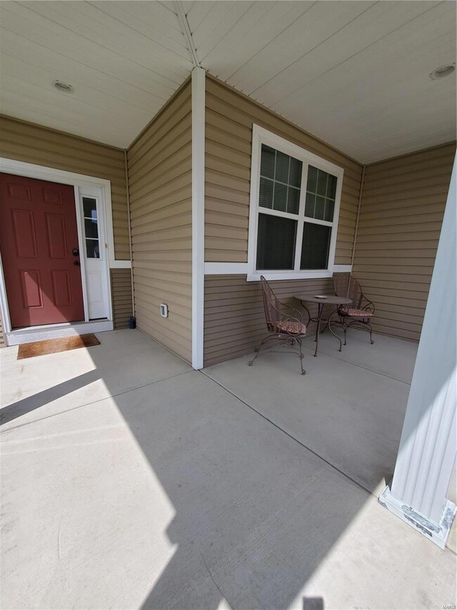 1205 Waldman Ct, O'Fallon, IL 62269 - photo 4