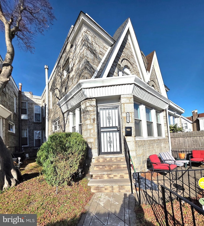 5823 Upland Way, Philadelphia, PA 19131 - photo 2