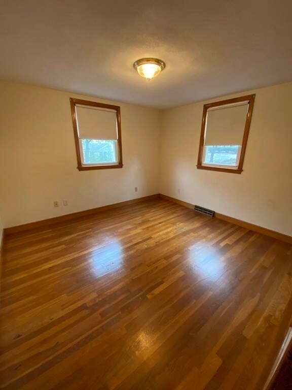 45 N Emerson St unit 3, Wakefield, MA 01880 - photo 4