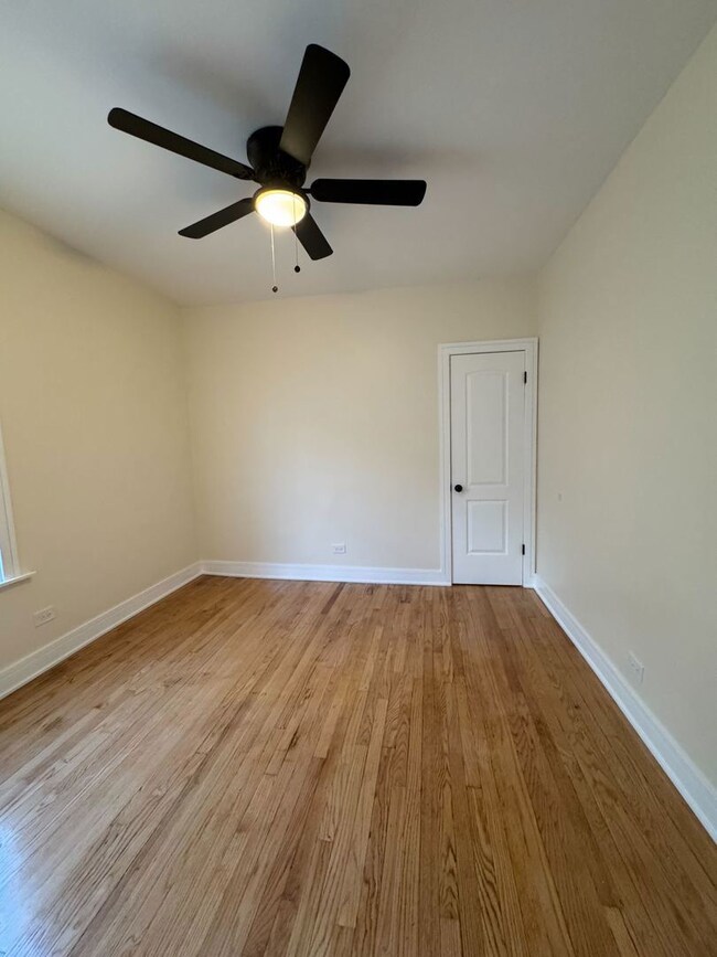 610 E 74th St unit 2, Chicago, IL 60619 - photo 5