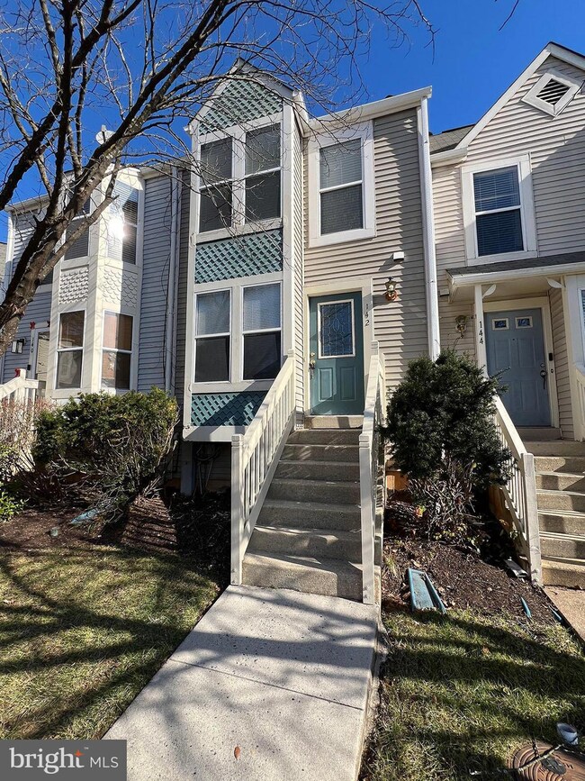 142 Forests Edge Place, Laurel, MD 20724 - photo 2