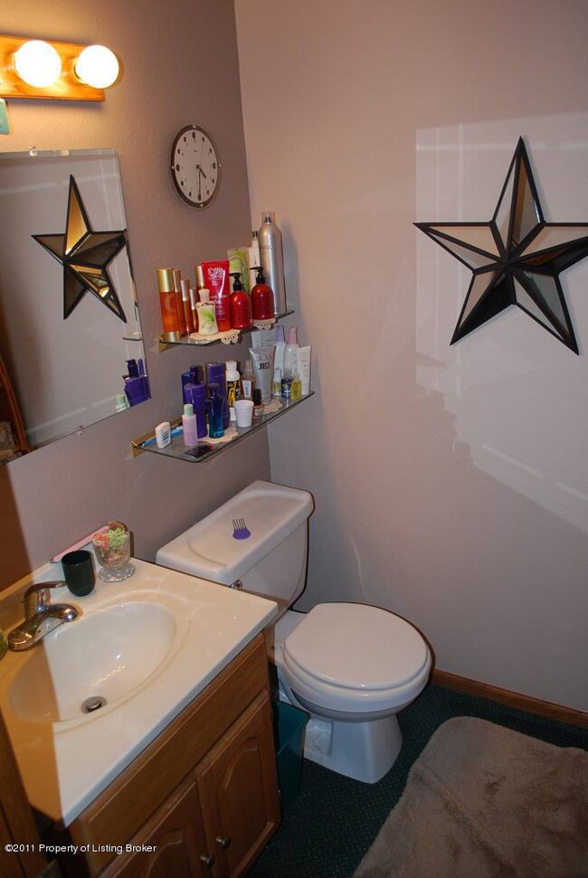 1/2 bath main