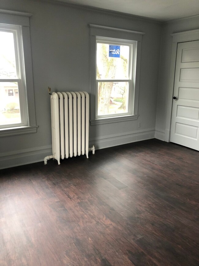 119 N Myrtle Ave unit 2, Elmhurst, IL 60126 - photo 4