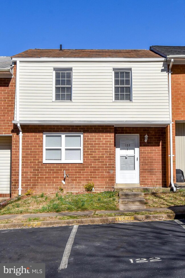 122 Oak Dr, Stafford, VA 22554 - photo 2