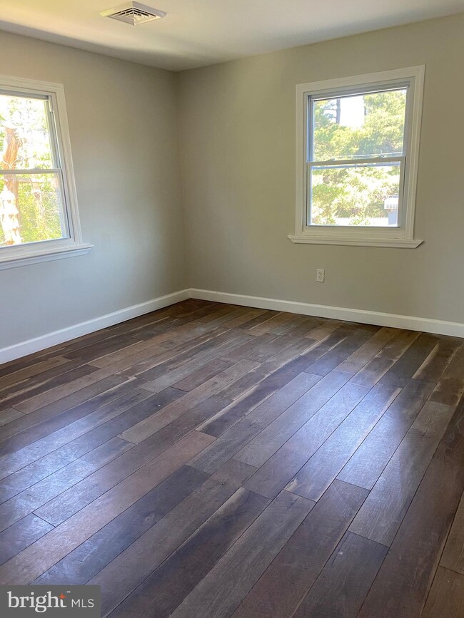 21 Blueberry Ln, Willingboro, NJ 08046 - photo 2