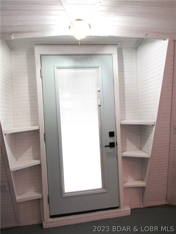 Front door with built in blinds