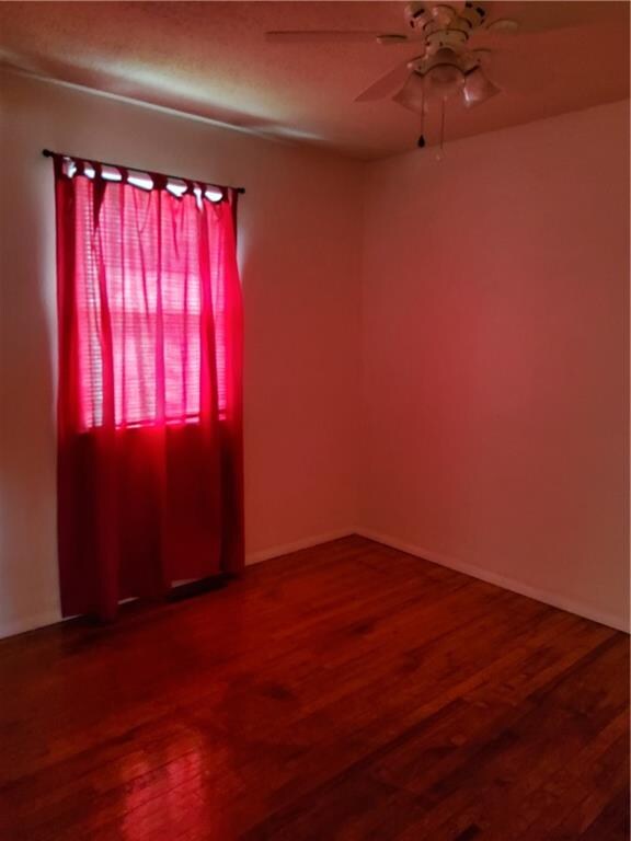 804 E 12th St N, Newton, IA 50208 - photo 7