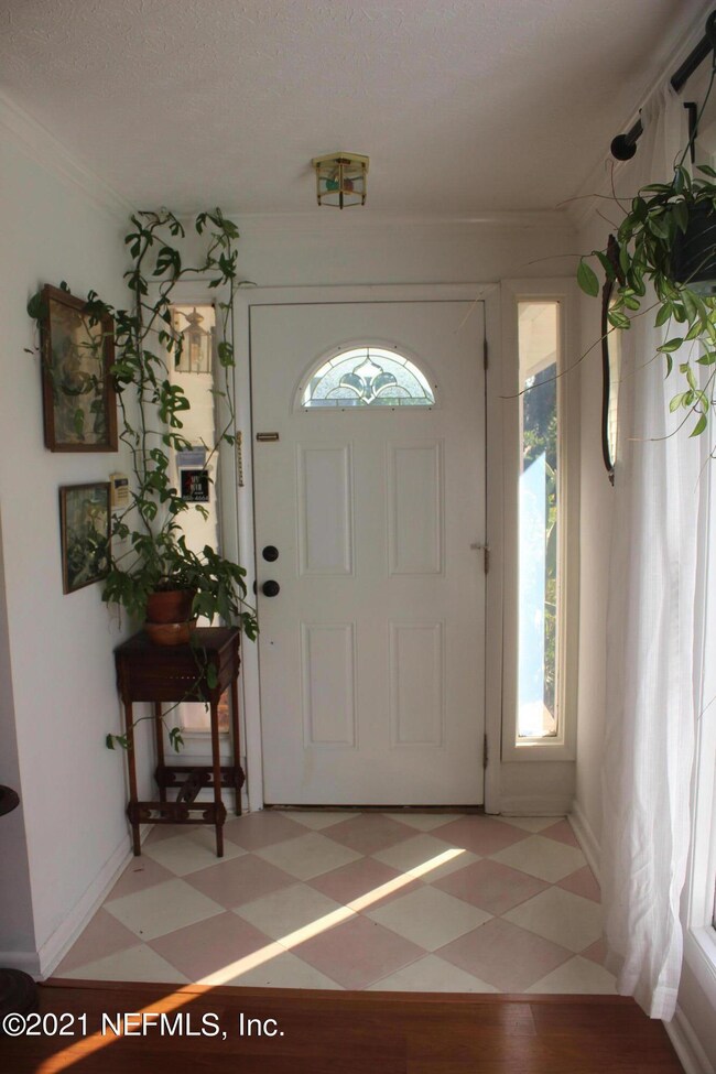 4711 Cedarwood Rd, Jacksonville, FL 32210 - photo 4