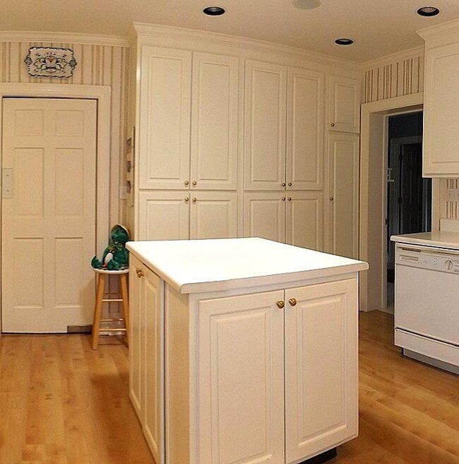 Kitchen4 33