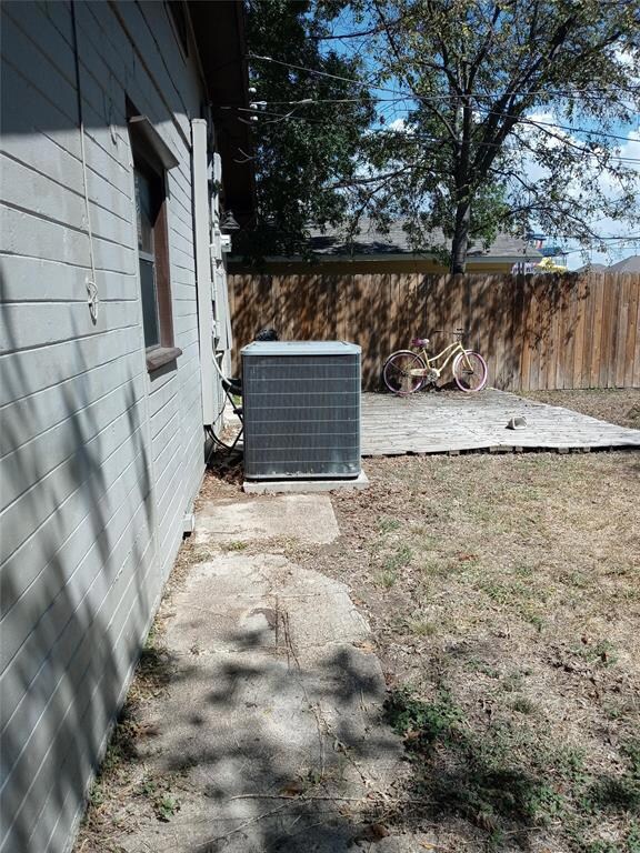 122 N Redford Ln, Fort Worth, TX 76108 - photo 7