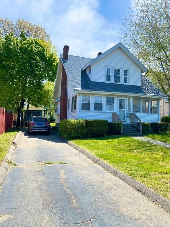 347 E Squantum St, Quincy, MA 02171 - photo 3