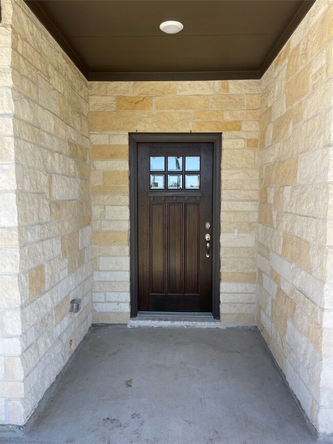 402 Merlot Dr, Alvin, TX 77511 - photo 5