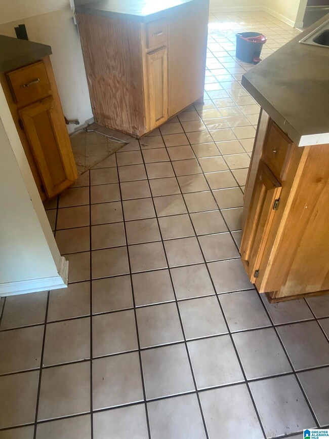 4055 Wares Ferry Rd, Montgomery, AL 36109 - photo 5