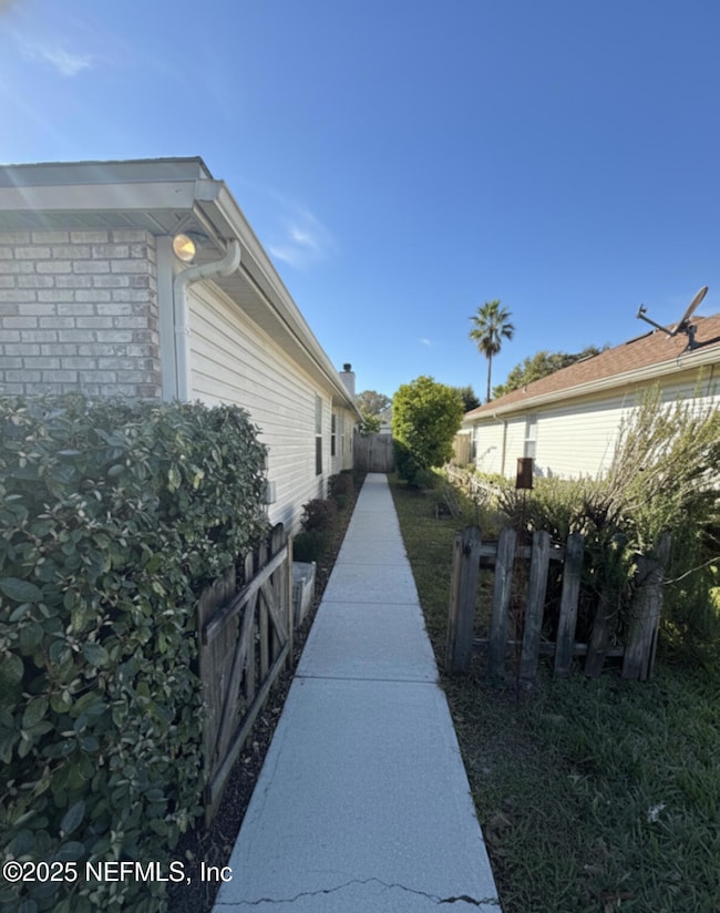 194 Nadia Michelle Ct S, Jacksonville, FL 32225 - photo 2