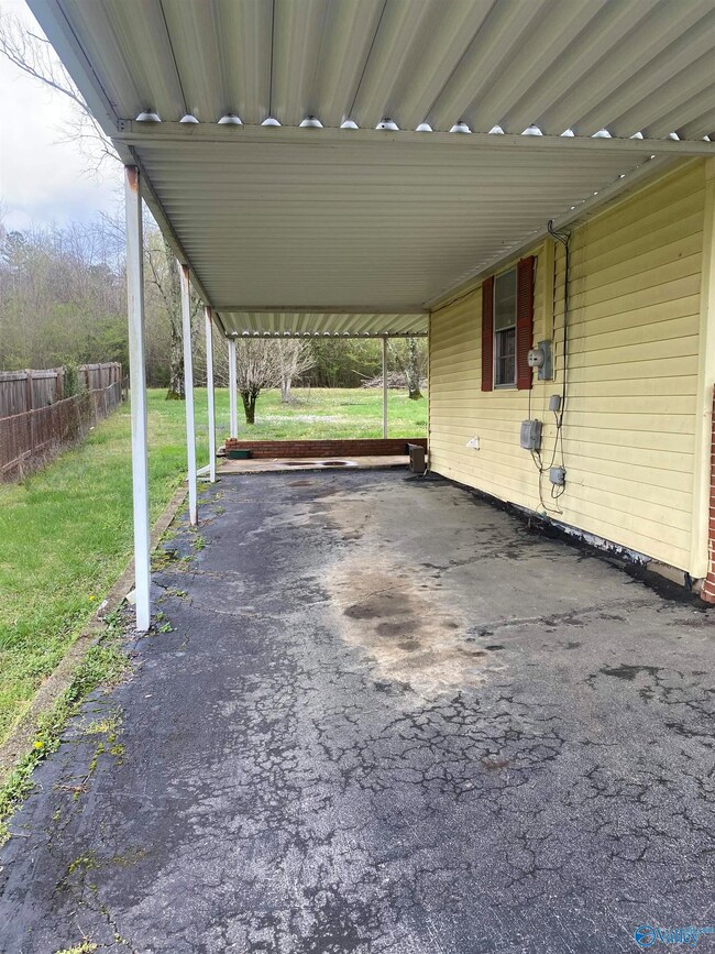 368 Mitchell Dr, Hollywood, AL 35752 - photo 3