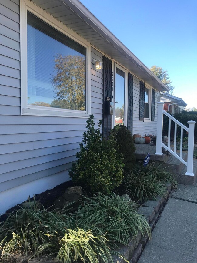 D227E035-AF79-4A95-9B52-E4204F5370F2