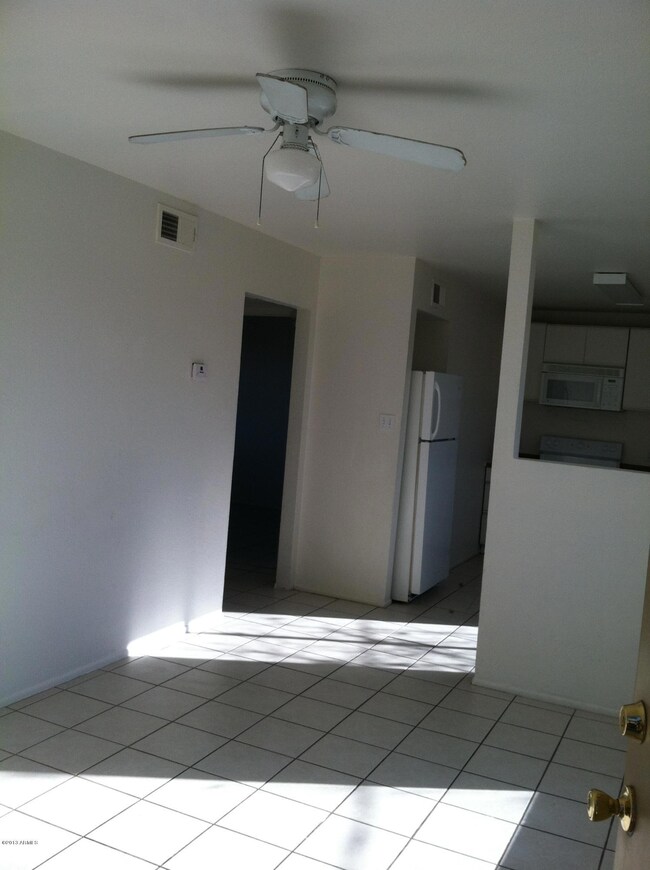 7160 N 53rd Ave unit 3, Glendale, AZ 85301 - photo 2