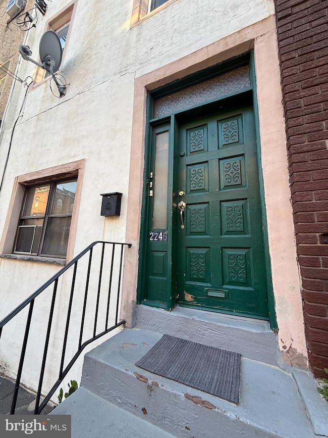 2246 S 15th St, Philadelphia, PA 19145 - photo 4