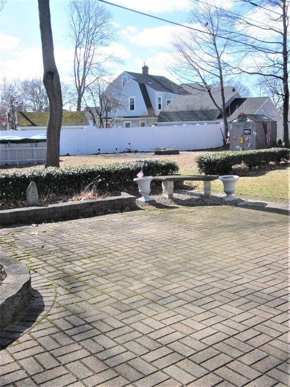 38 Furnace Brook Pkwy, Quincy, MA 02169 - photo 6