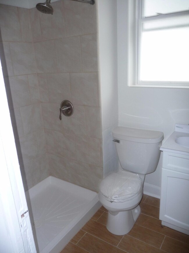 717 E Lincolnway unit 23, La Porte, IN 46350 - photo 3