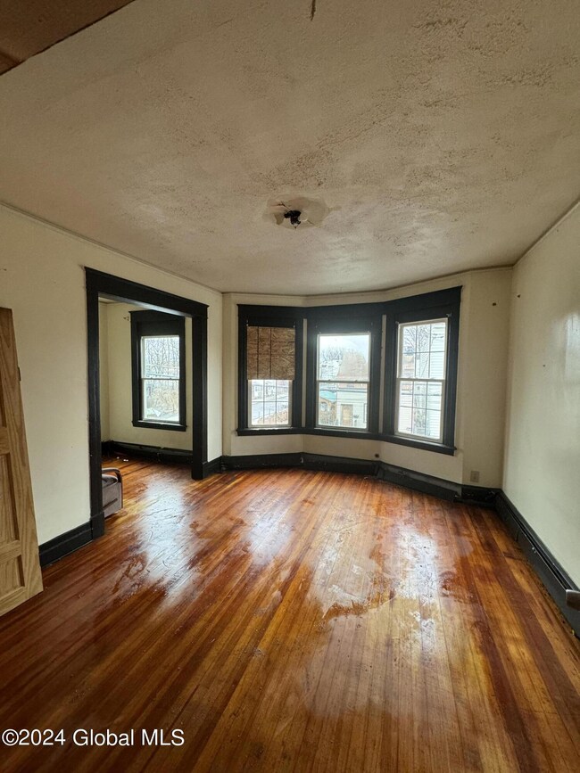 65 Quail St, Albany, NY 12206 - photo 6