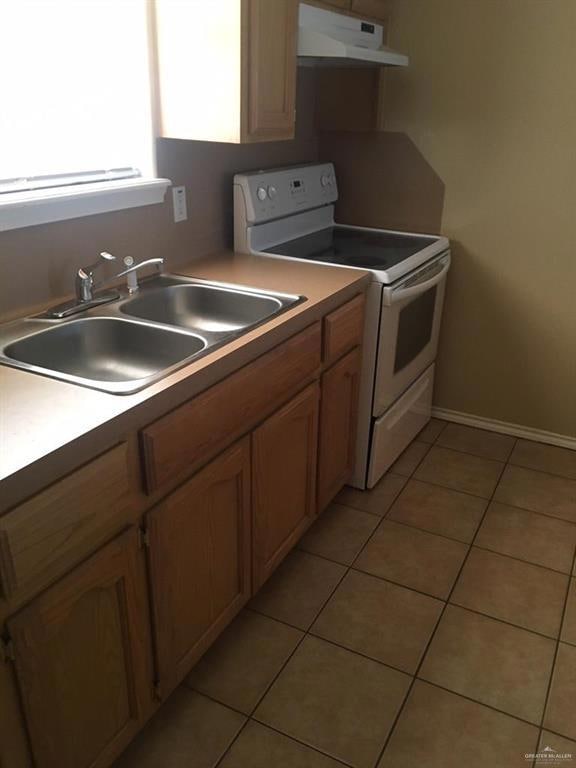 1006 Lilia Dr unit 163, Weslaco, TX 78599 - photo 5