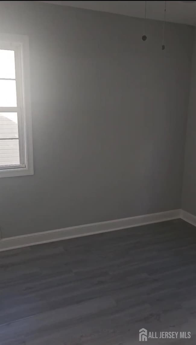 42 Macarthur Dr, Edison, NJ 08837 - photo 7