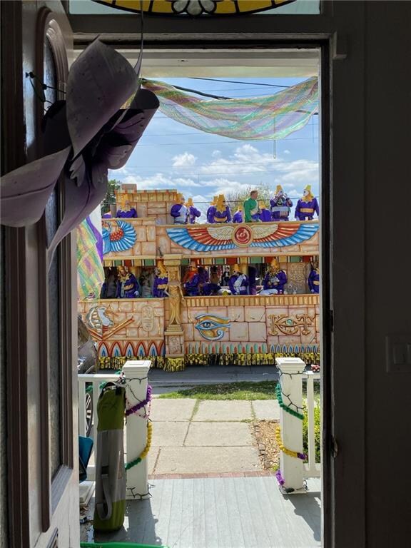 Carousel Image
