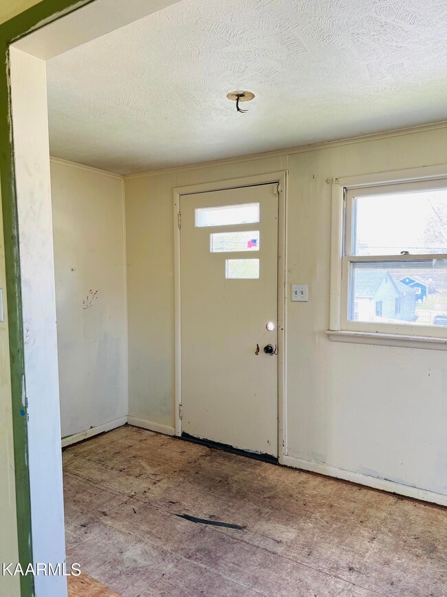 4E504C58-1F11-4B1C-B852-E1648DC4FF40