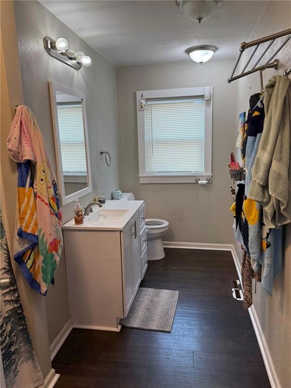 725 W 3rd St, Pittsburg, KS 66762 - photo 5