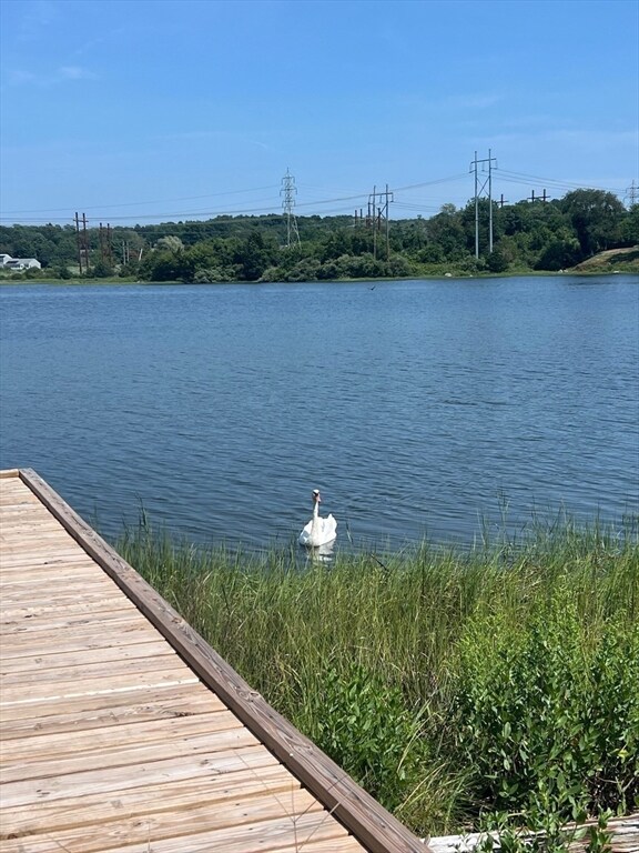 22 Eisenhower Rd, Swansea, MA 02777 - photo 5