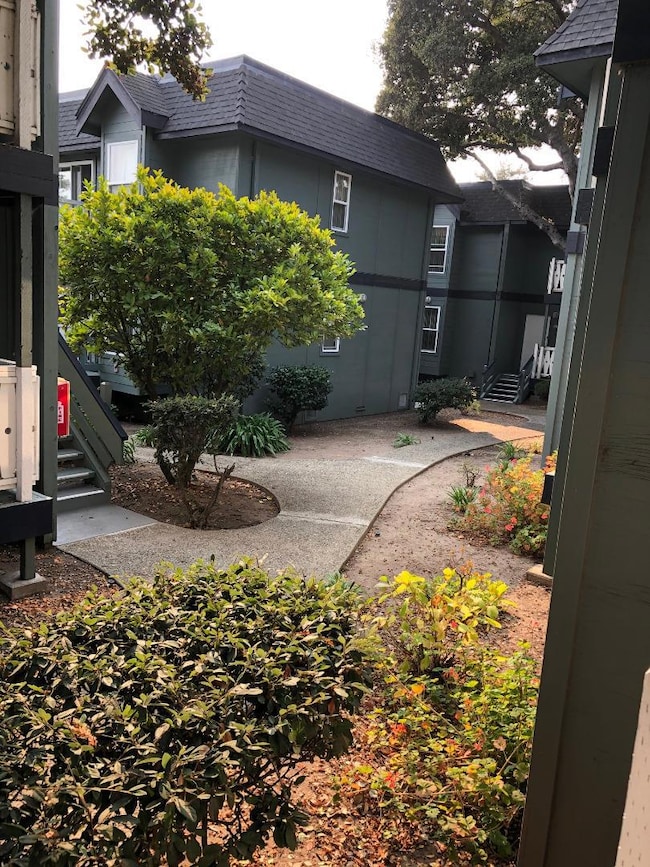 919 Capitola Ave unit 8, Capitola, CA 95010 - photo 5