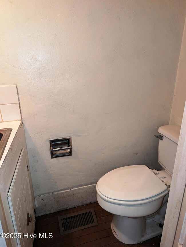 5039 N Carolina 42, Wilson, NC 27893 - photo 6