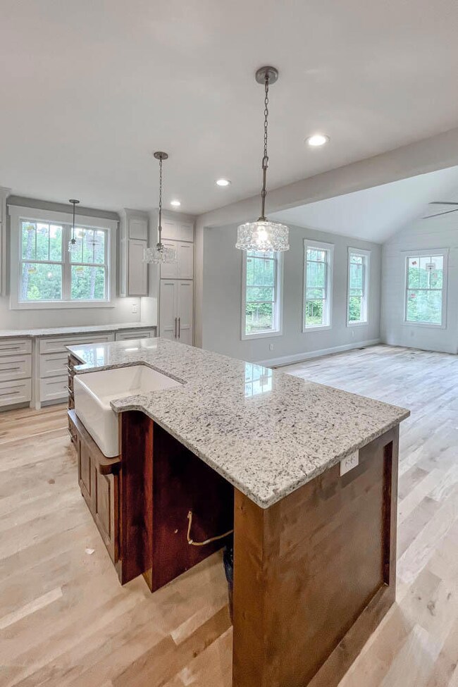 Farmhouse sink!
