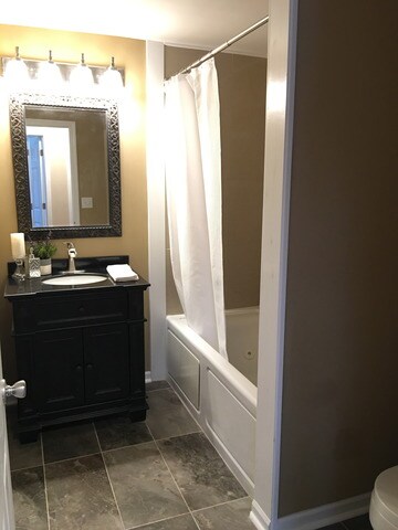 1415 E Walnut Ave, Des Plaines, IL 60016 - photo 5