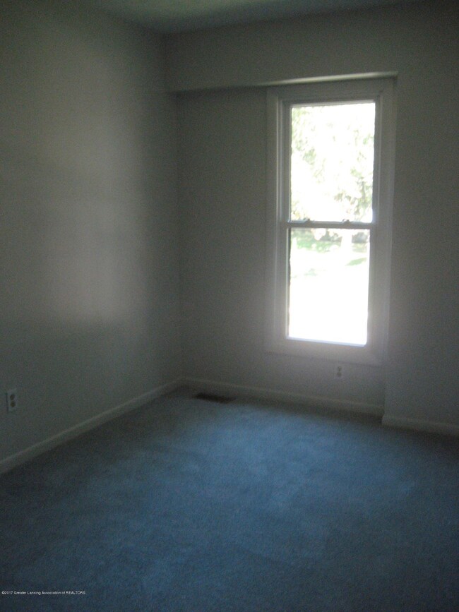 1423 Bedroom