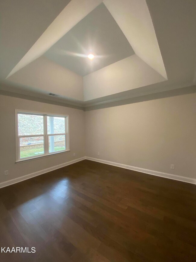 C3C33A14-C498-4991-8364-DB8F74CB8C81