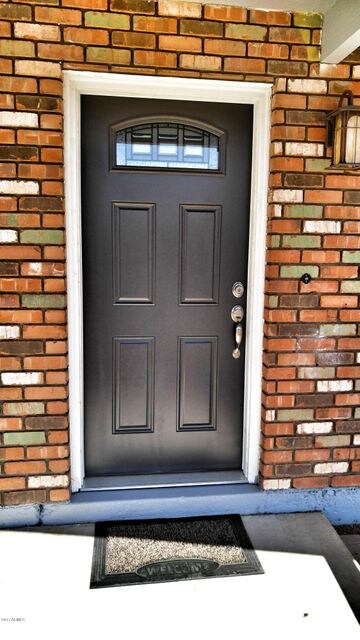 1544 E Hilton Ave 04 - Front Door