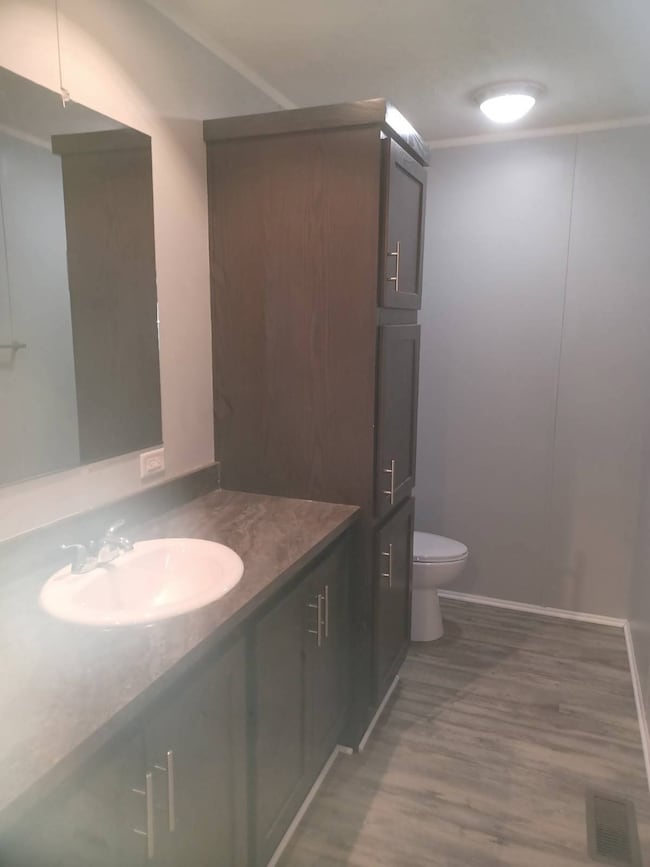 1214 Roseport Rd unit 33, Wathena, KS 66090 - photo 3