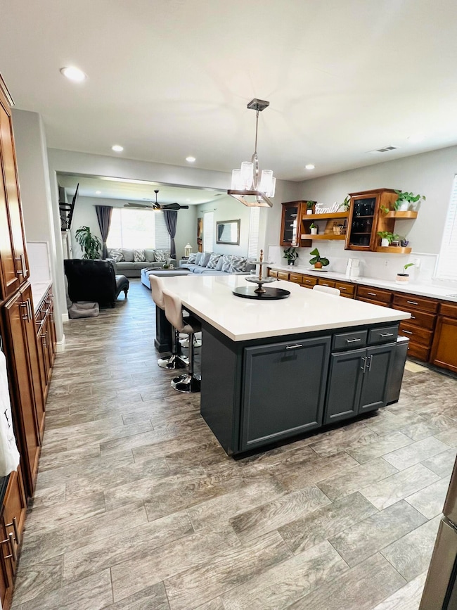 087E8D3B-99A4-4815-B329-1A0DB8EEF427